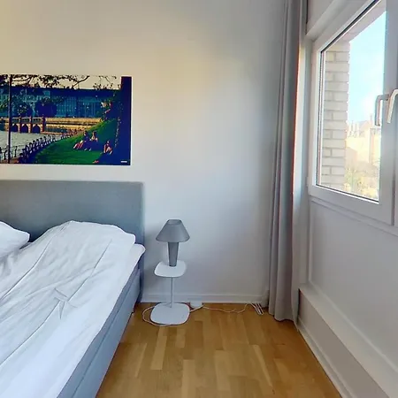 Apartment Beautiful 2-br In Frederiksberg C - 176 *